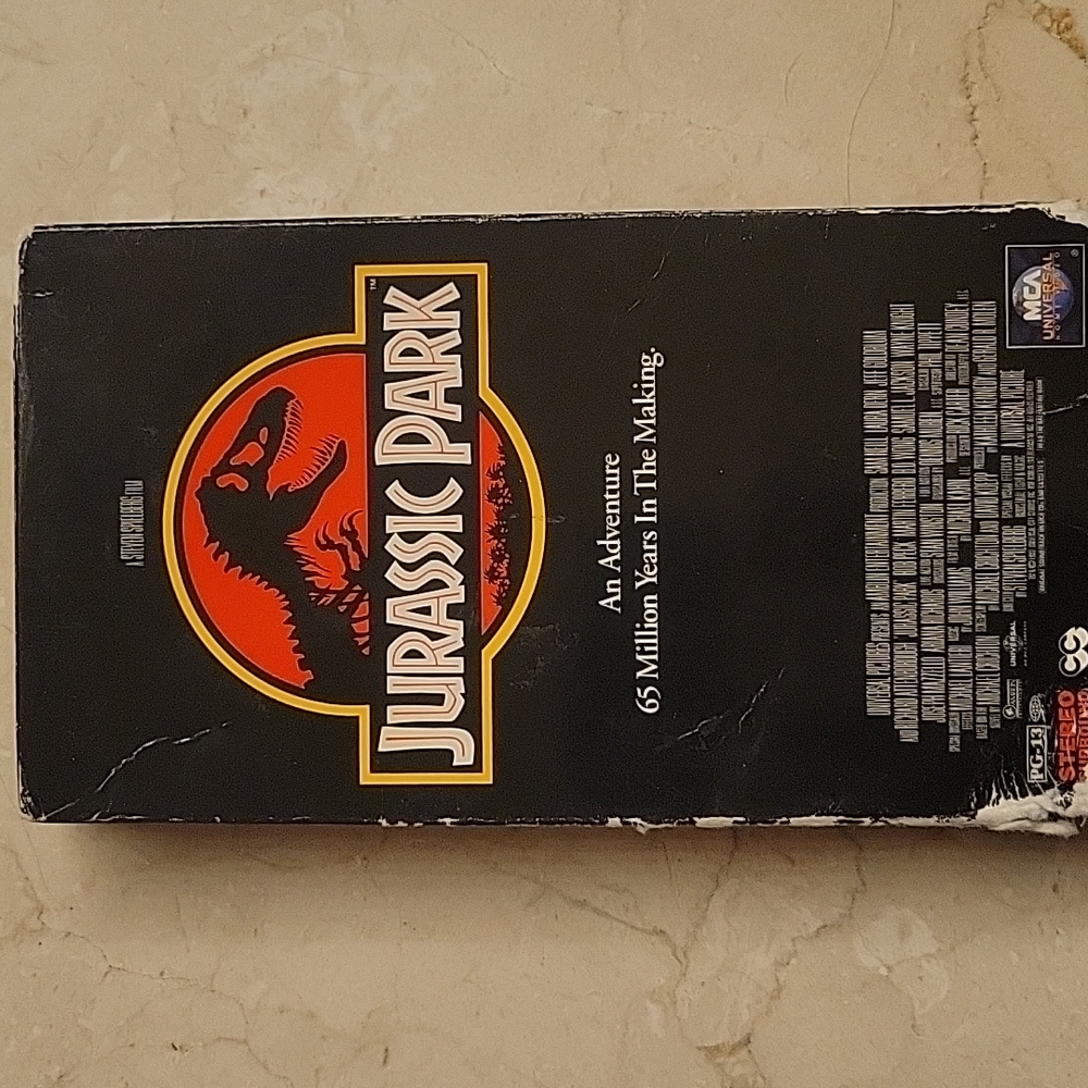 MCA Universal. Jurassic Park VHS Tape